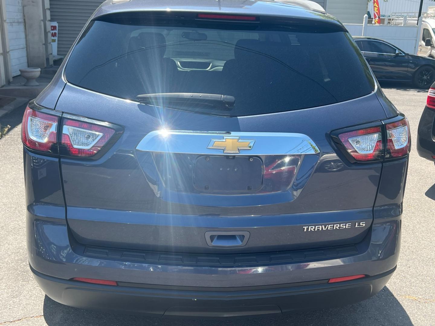 2013 Blue /gray Chevrolet Traverse (1GNKRFED4DJ) , located at 1018 Brunswick Ave, Trenton, NJ, 08638, (609) 989-0900, 40.240086, -74.748085 - Photo#7